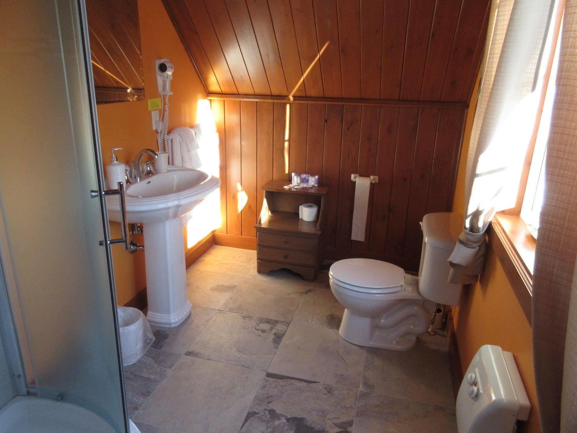 Gite La Maison Du Jardinier Venise-en-Québec Buitenkant foto